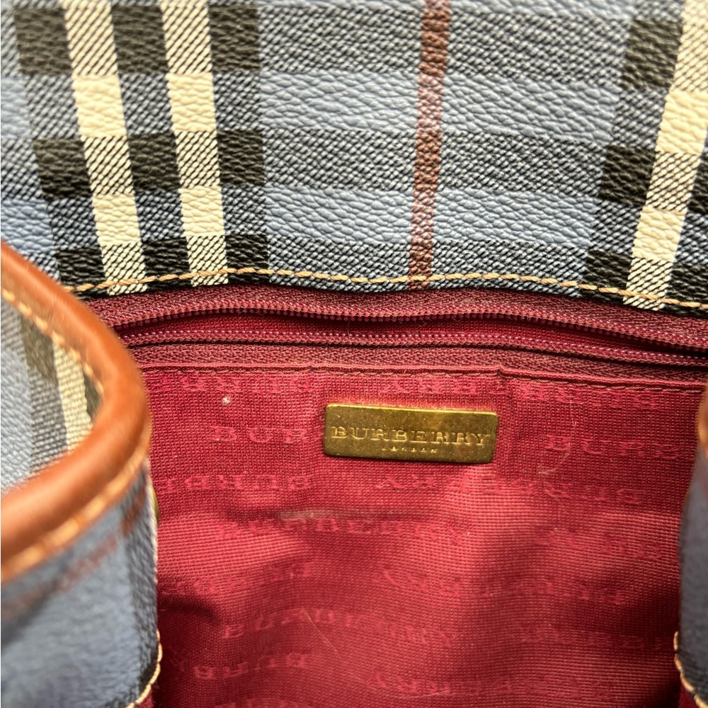 Burberry mini backpack - Picture 3 of 7
